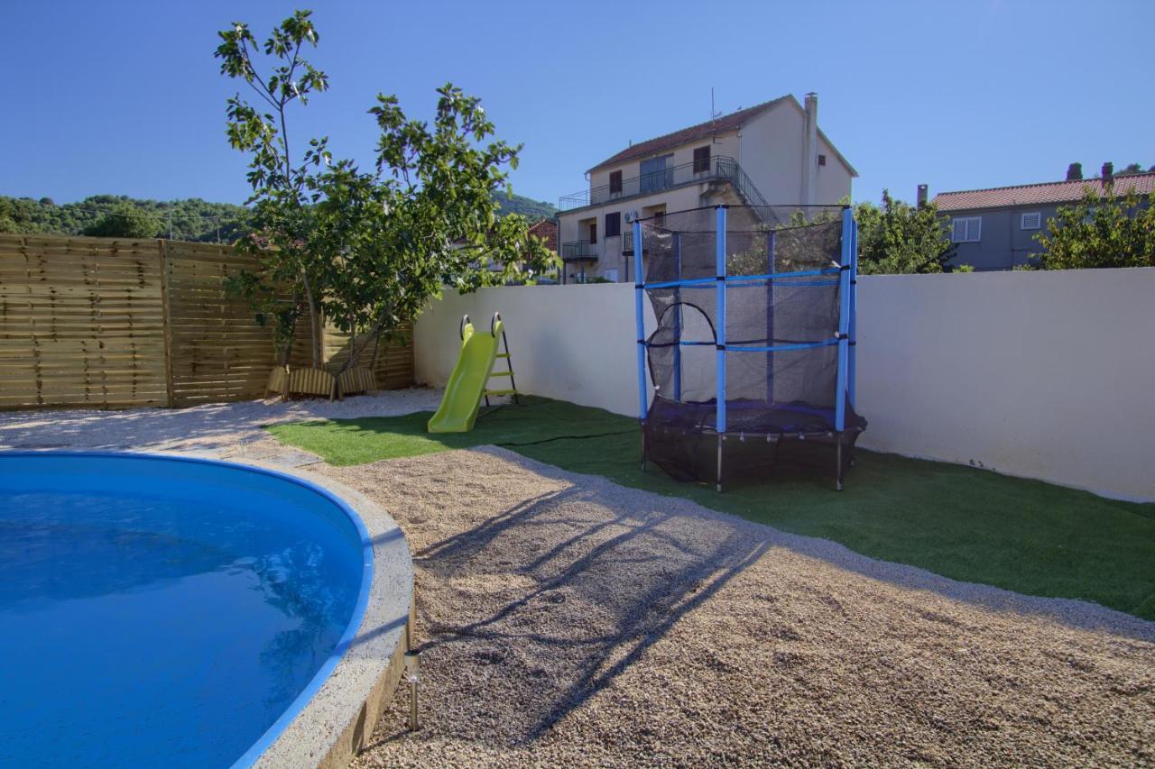Apartments Villa Mihaela Banj Exterior photo