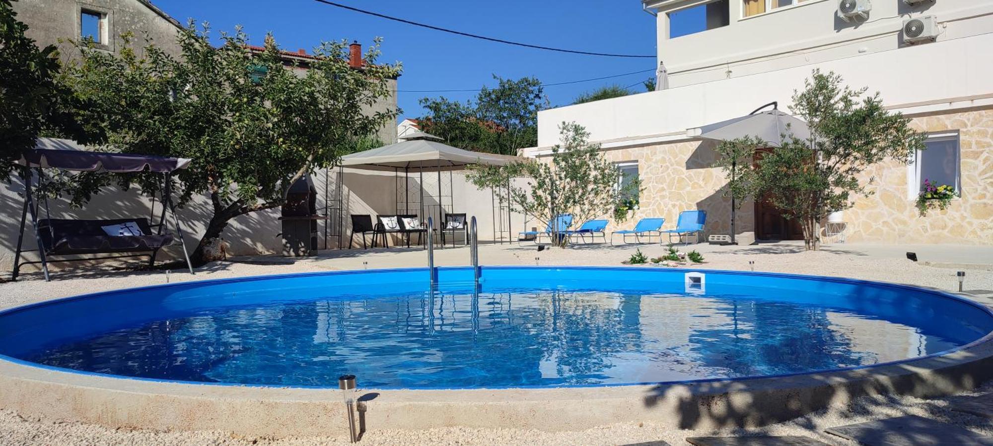 Apartments Villa Mihaela Banj Exterior photo
