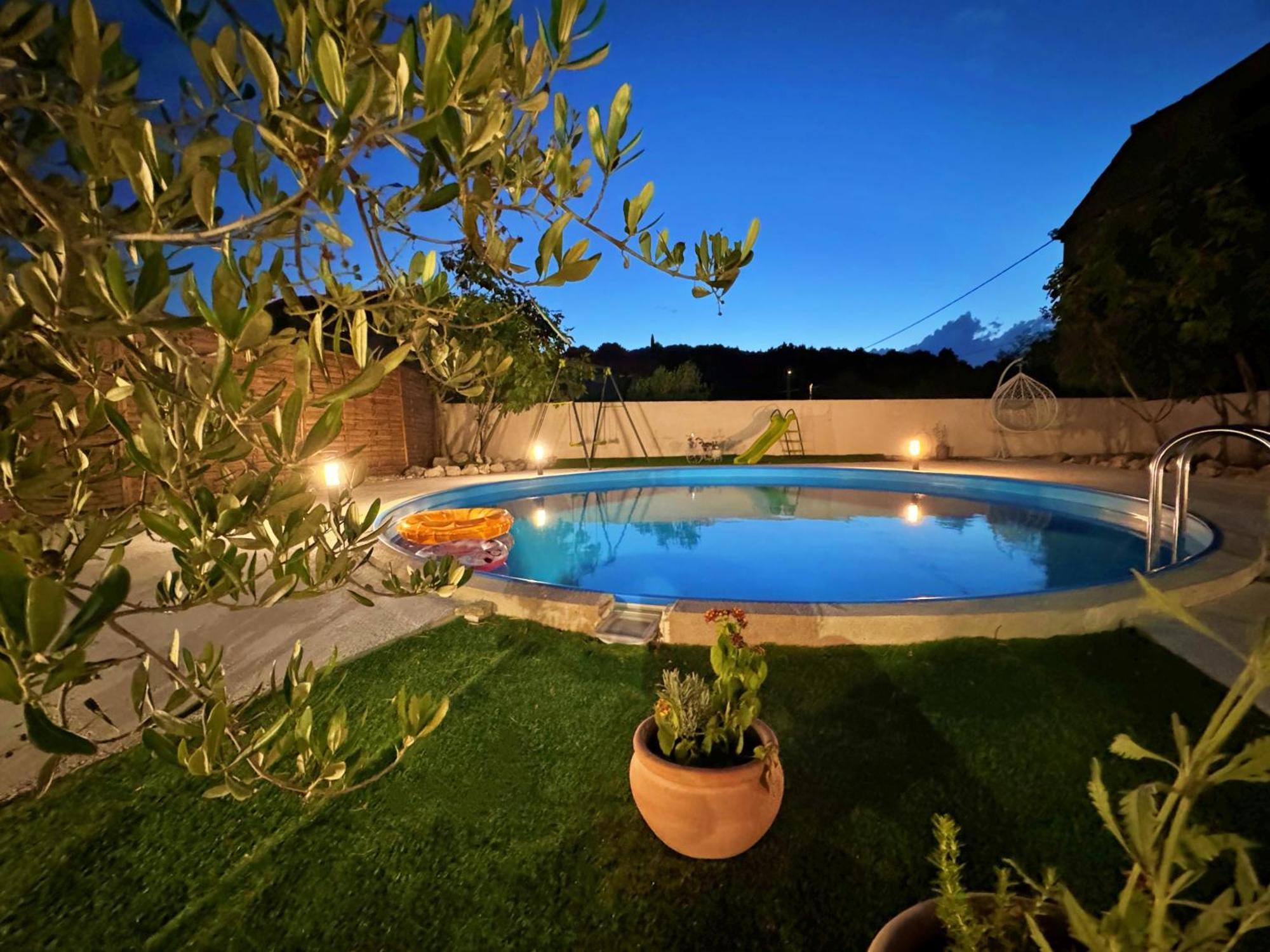 Apartments Villa Mihaela Banj Exterior photo